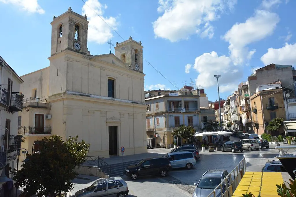 Appartamento Casa Eleonora Campofelice Di Roccella 0*,  Italia